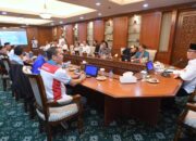Ramses Sitorus Bersama Ribuan Wartawan & LSM Klarifikasi Statement Menteri Desa PDT Terkait Ucapannya “LSM & Wartawan Bodrex”