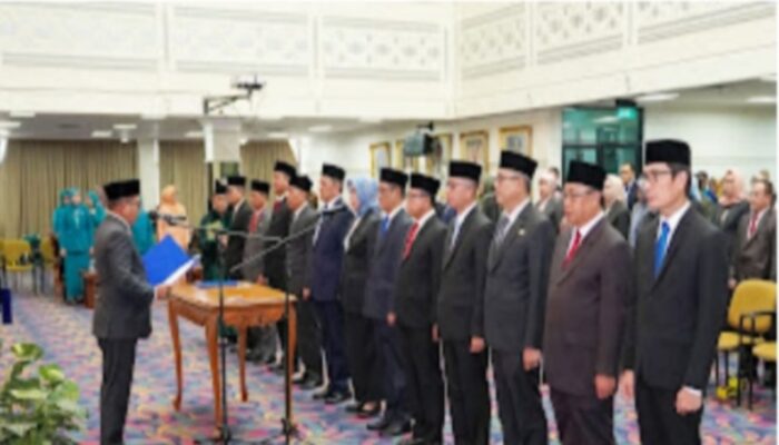 Pj. Gubernur Lampung Lantik 12 Pejabat Pimpinan Tinggi Pratama di Lingkungan Pemerintah Provinsi Lampung