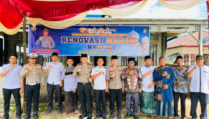 Kapolres Kaur Laksanakan Program Renmas (Renovasi Masjid), Ground Breaking Masjid Al-Muawanah