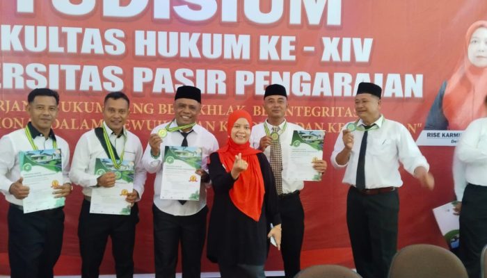 Dari Desa Terpencil ke Sarjana Hukum: Kisah Perjuangan Sukrial Halomoan Nasution yang Tak Pernah Menyerah