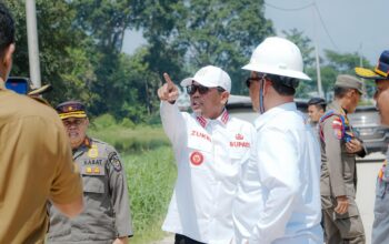Tidak berkontribusi memperbaiki jalan rusak, Bupati Zukri Tegur Perusahaan Sawit