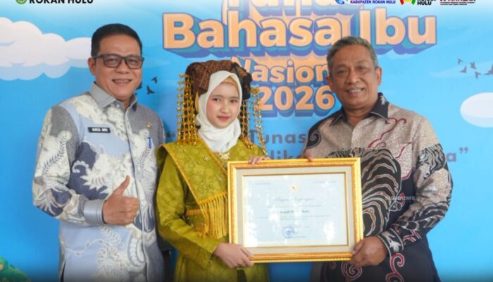 Rokan Hulu Satu-satunya Wakil Riau Raih Penghargaan Revitalisasi Bahasa Daerah dari Kemendikdasmen