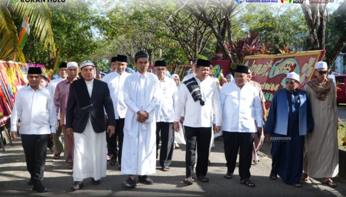 Hadiri Haul Syekh Ibrahim Al-Khalidi, Wabup Rohul Tegaskan Komitmen Bangun Daerah Berbasis Keagamaan