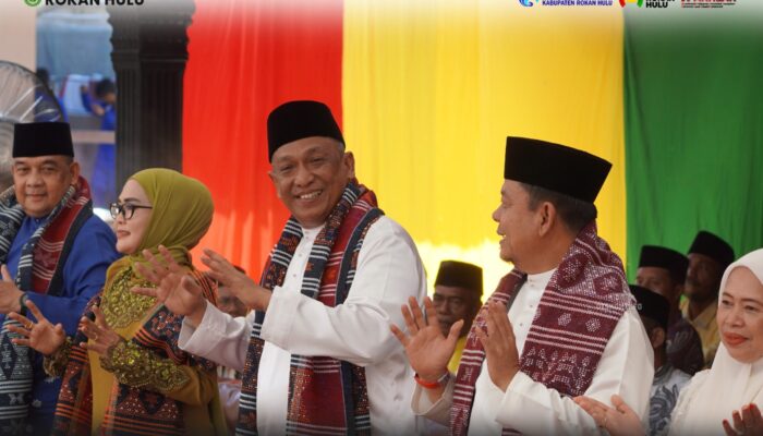 Dihadiri Tokoh Daerah, Reuni Ompung Naihubu/Sutan Na Lobi Perkuat Nilai Adat dan Kebersamaan