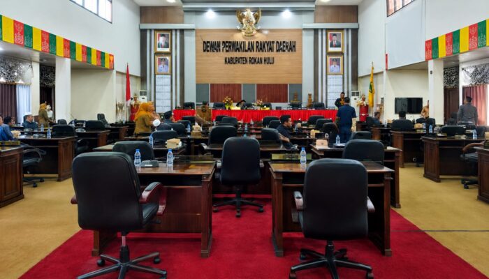 Paripurna DPRD Rohul Gagal Total, 28 Anggota Mangkir dan Ketua DPRD Tak Hadir