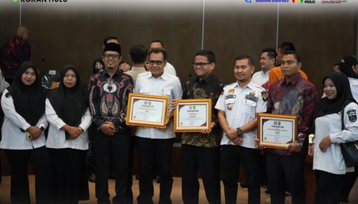 Rokan Hulu Cetak Prestasi Gemilang, Borong Tiga Penghargaan pada KI Award Riau 2025
