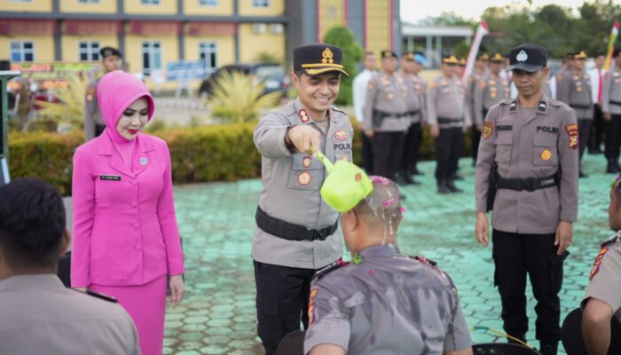 67 Personel Polres Rokan Hulu Naik Pangkat, Kapolres Tekankan Profesionalisme dan Integritas