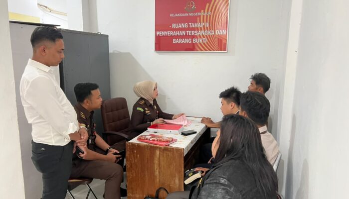 Polres Kaur Tuntaskan Tahap II Kasus Dugaan Perkosaan Anak, Tersangka Diserahkan ke Kejaksaan dan Ditahan di Rutan Manna