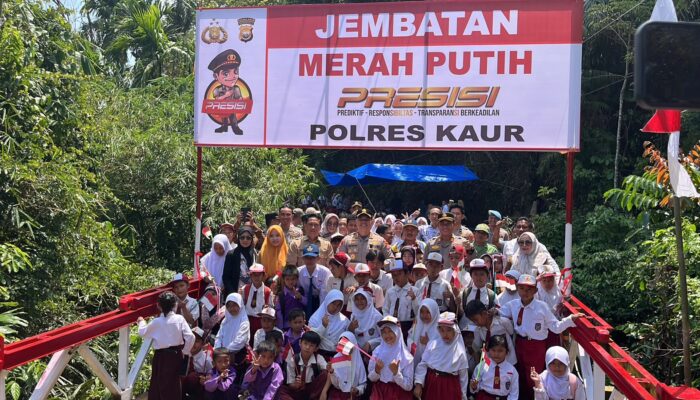 Polres Kaur Resmikan Jembatan Merah Putih Presisi ke-10 di Desa Air Pahlawan, Permudah Akses dan Aktivitas Masyarakat