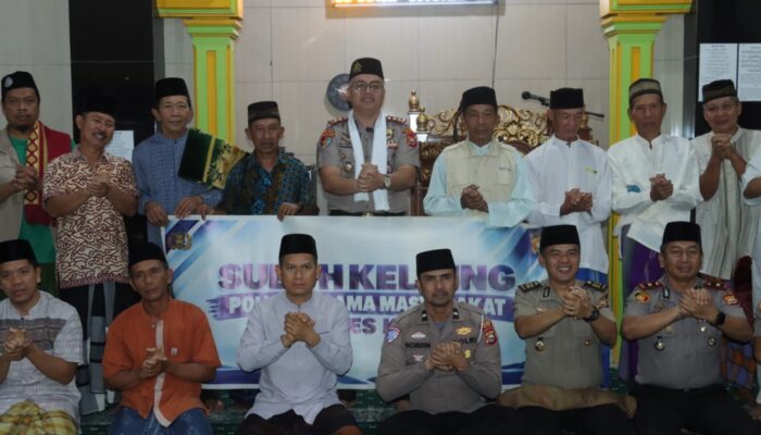Subuh Keliling di Masjid Al Muhtadin, Kapolres Kaur Ajak Masyarakat Perangi Narkoba dan Jaga Kamtibmas