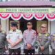 SATPOL PP KAUR BERSAMA TNI-POLRI SITA 22 BOTOL MIRAS ILEGAL, AWALI PENERTIBAN WARUNG REMANG-REMANG